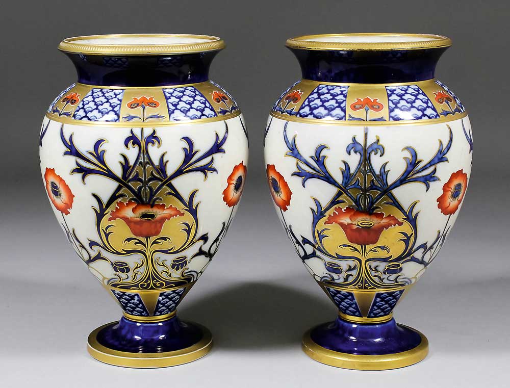 A pair of early 20th Century Macintyre pottery "Aurelian